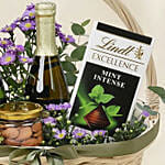 Bubbles & Edibles Hamper