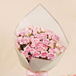 Pink Spray Roses Bouquet with Cupcakes