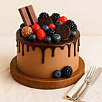 Chocolate Drips Berry Cake