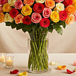Bunch of 100 Mixed Roses In Glass Vase
