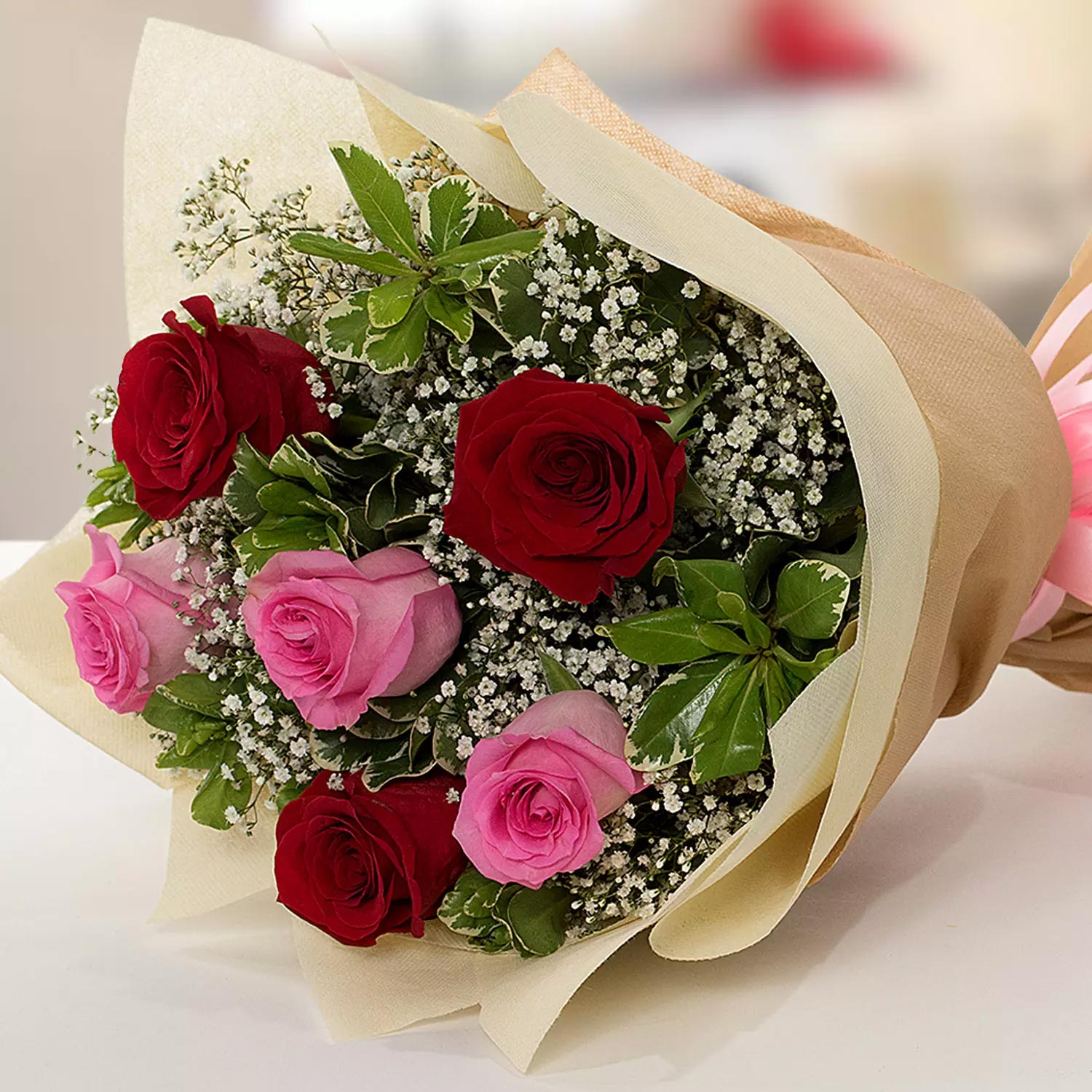 Shell Rakhi & Roses Bouquet Delivery in Singapore - FNP SG