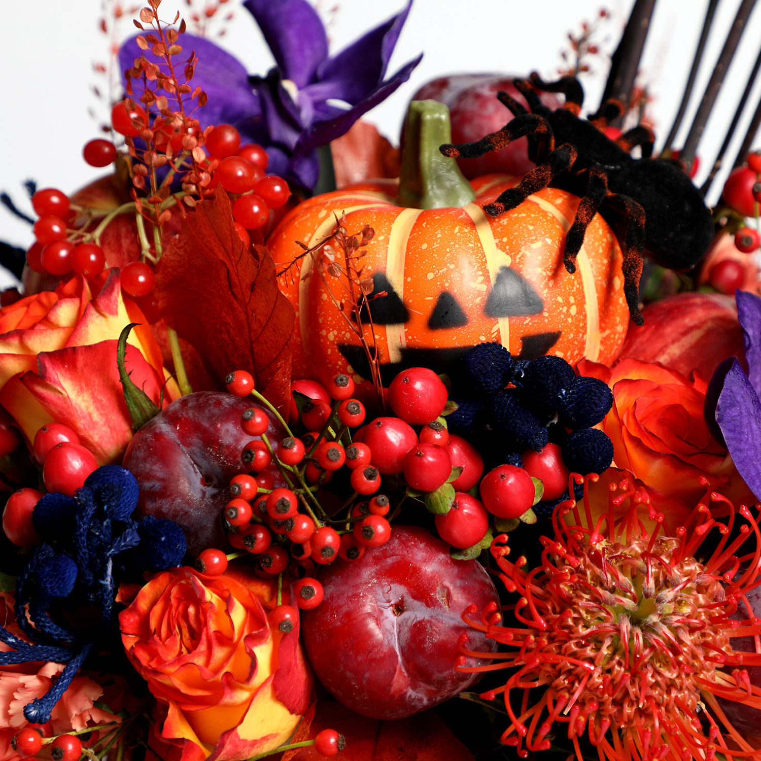 Halloween Special Flower Arrangement Delivery in Singapore FNP SG