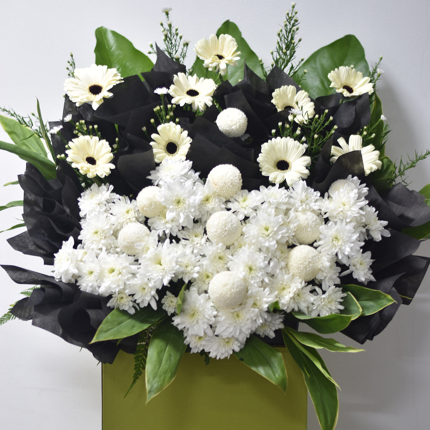 Pleasant White Flower Stand Delivery in Singapore FNP SG
