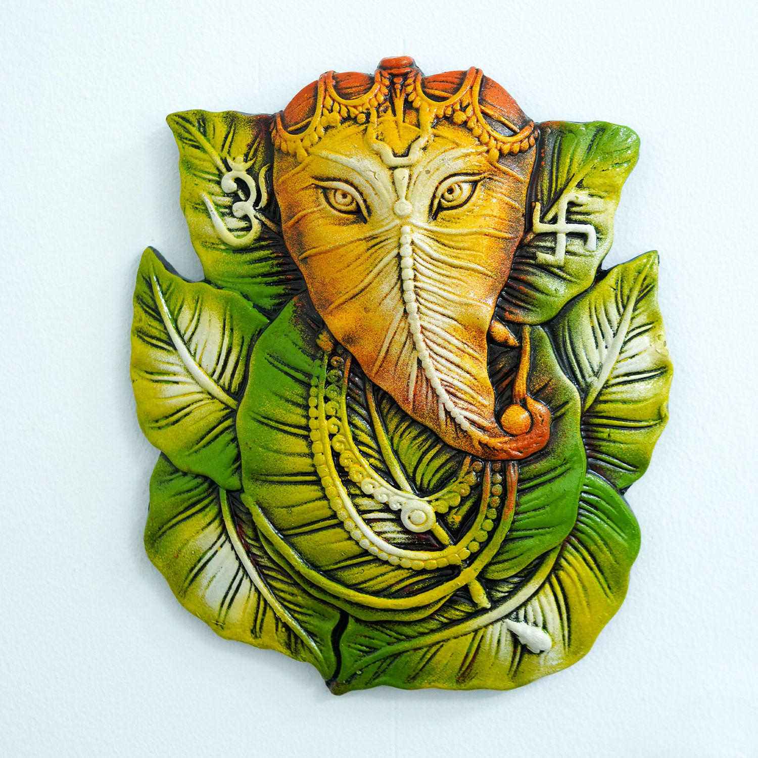 Online Ganesha Wall Hanging Gift Delivery in SGP FNP