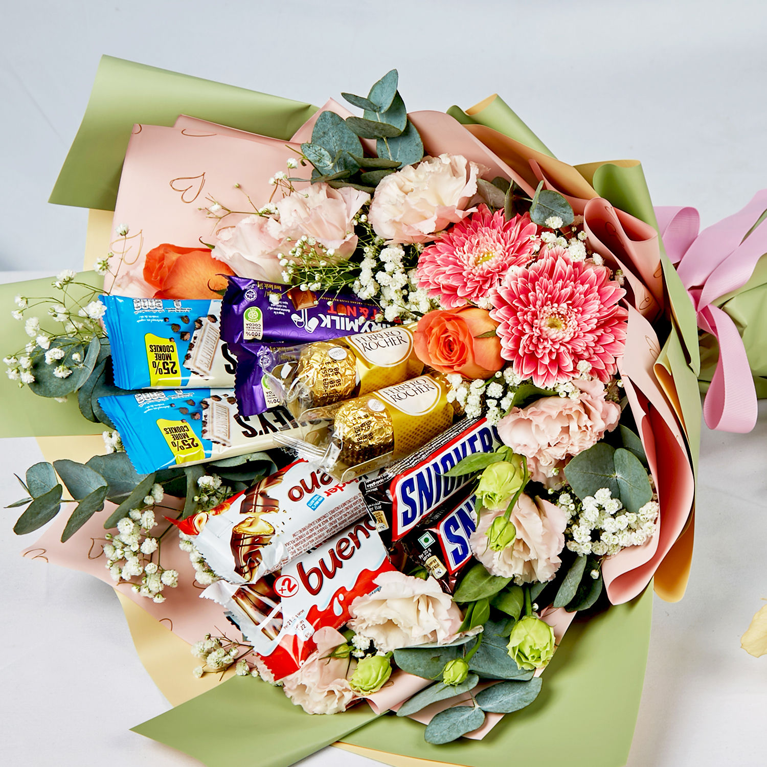 Delightful Mixed Flowers & Chocolates Bouquet Delivery in Singapore