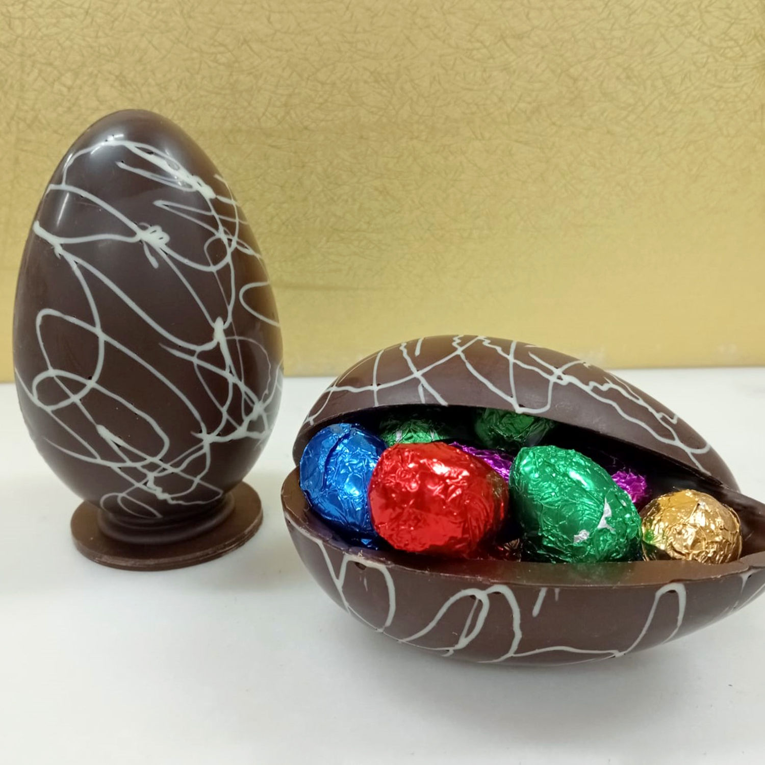 Set of 10 Pcs Easter Eggs Delivery in Singapore FNP SG