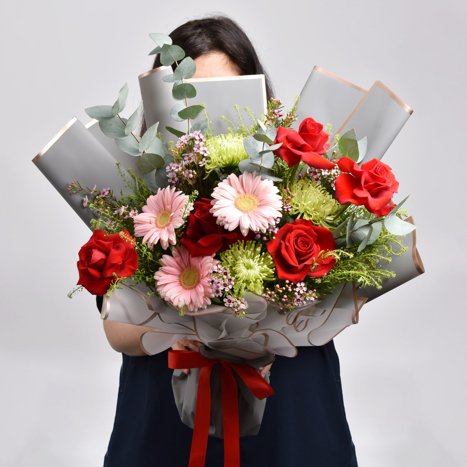 Birthday Love Flower Bouquet Delivery in Singapore FNP SG