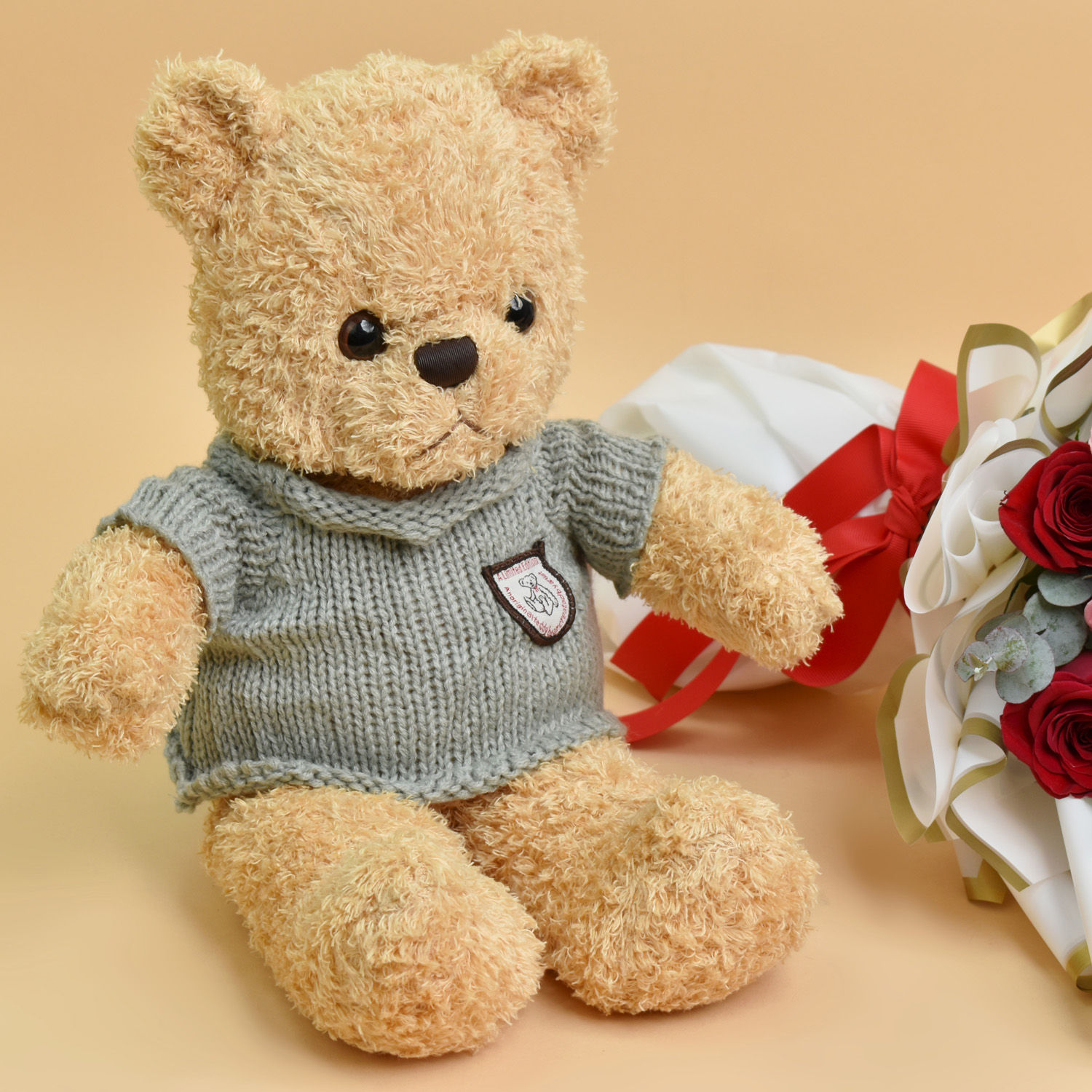 Red and Pink Roses Beauty Bouquet and Teddy Delivery in Singapore - FNP SG