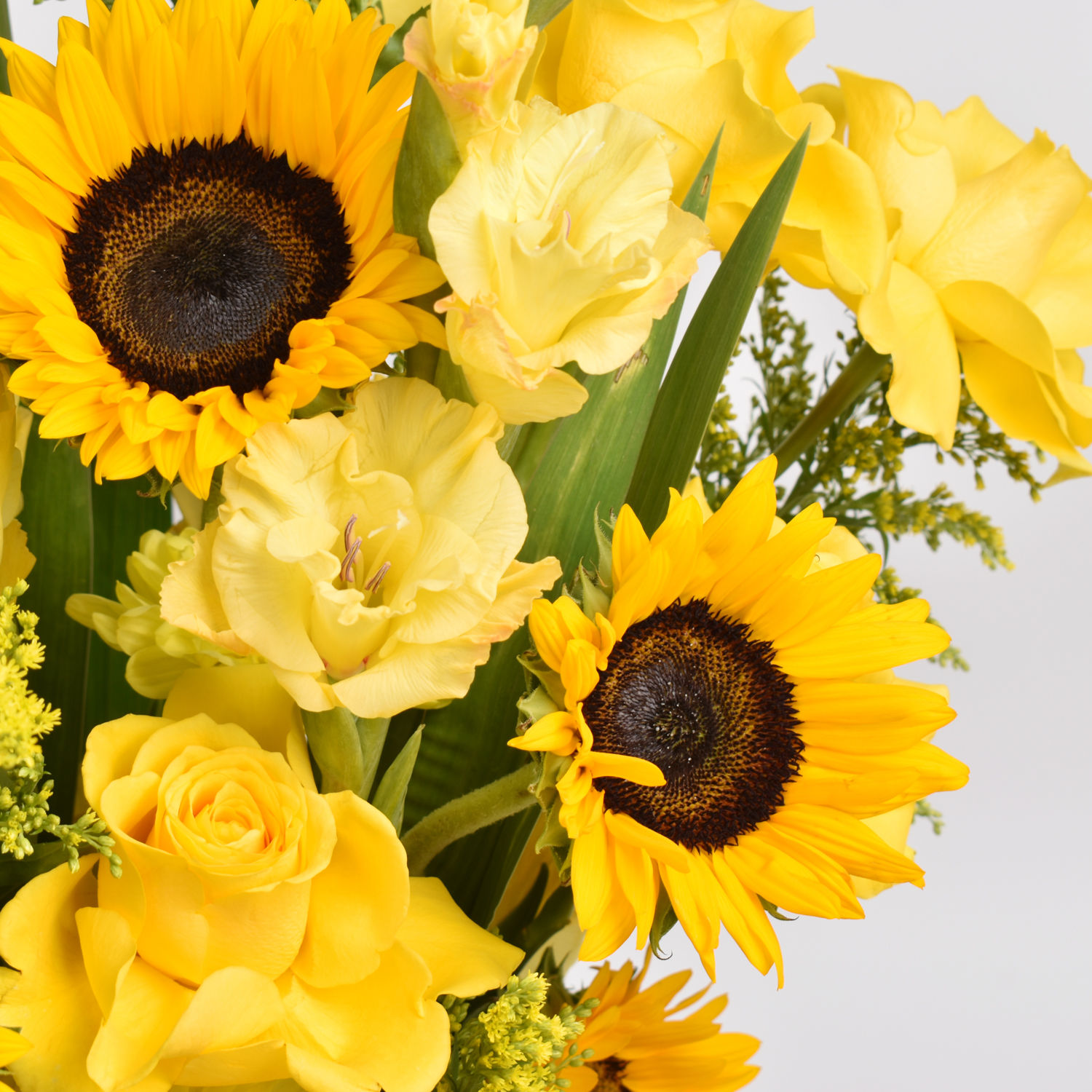 Gladiolus Mixed Flower Arrangement Delivery in Singapore FNP SG