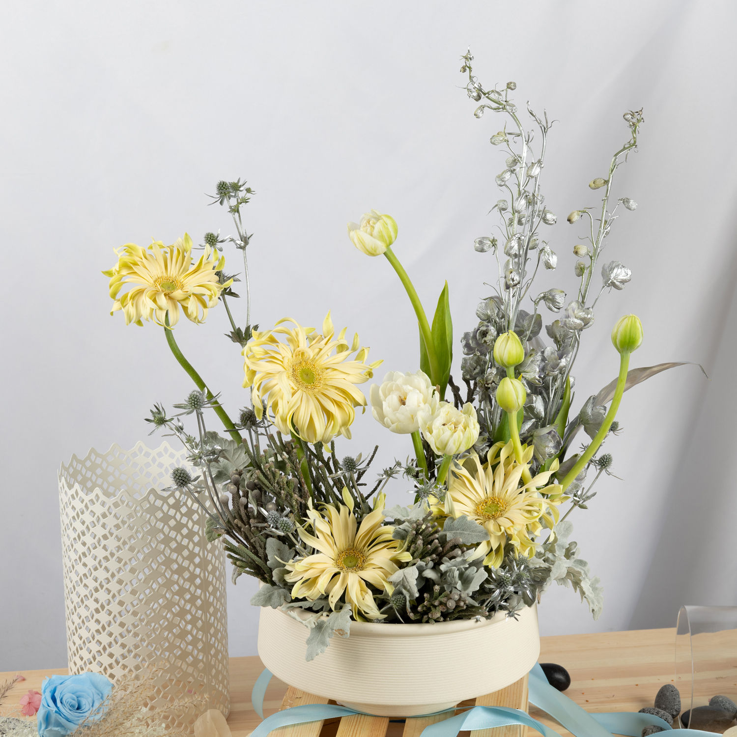 FLowers Garden Delivery in Singapore - FNP SG