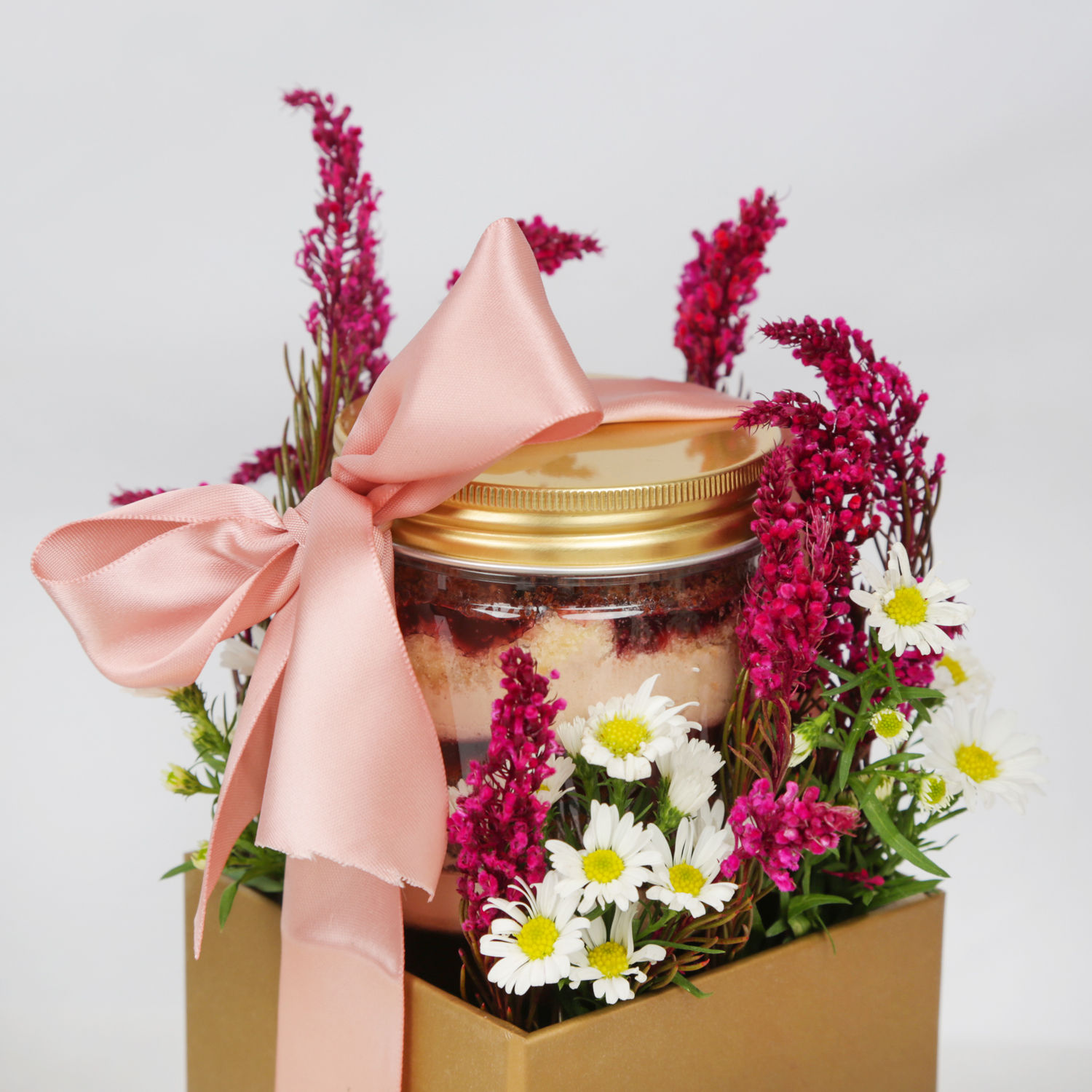 Flowers and Jar Cake Combo Delivery in Singapore - FNP SG