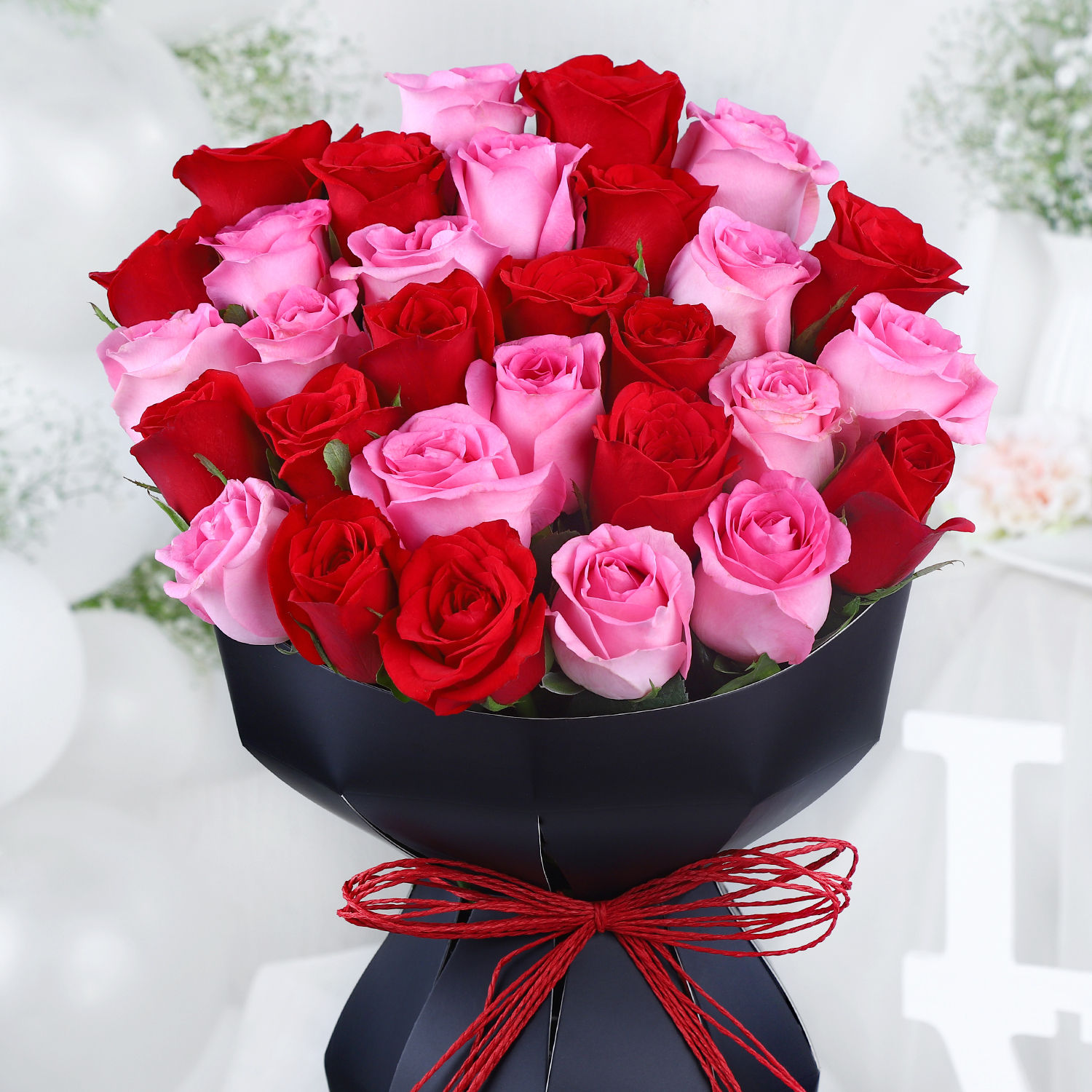 Love Roses Bouquet Delivery in Singapore - FNP SG