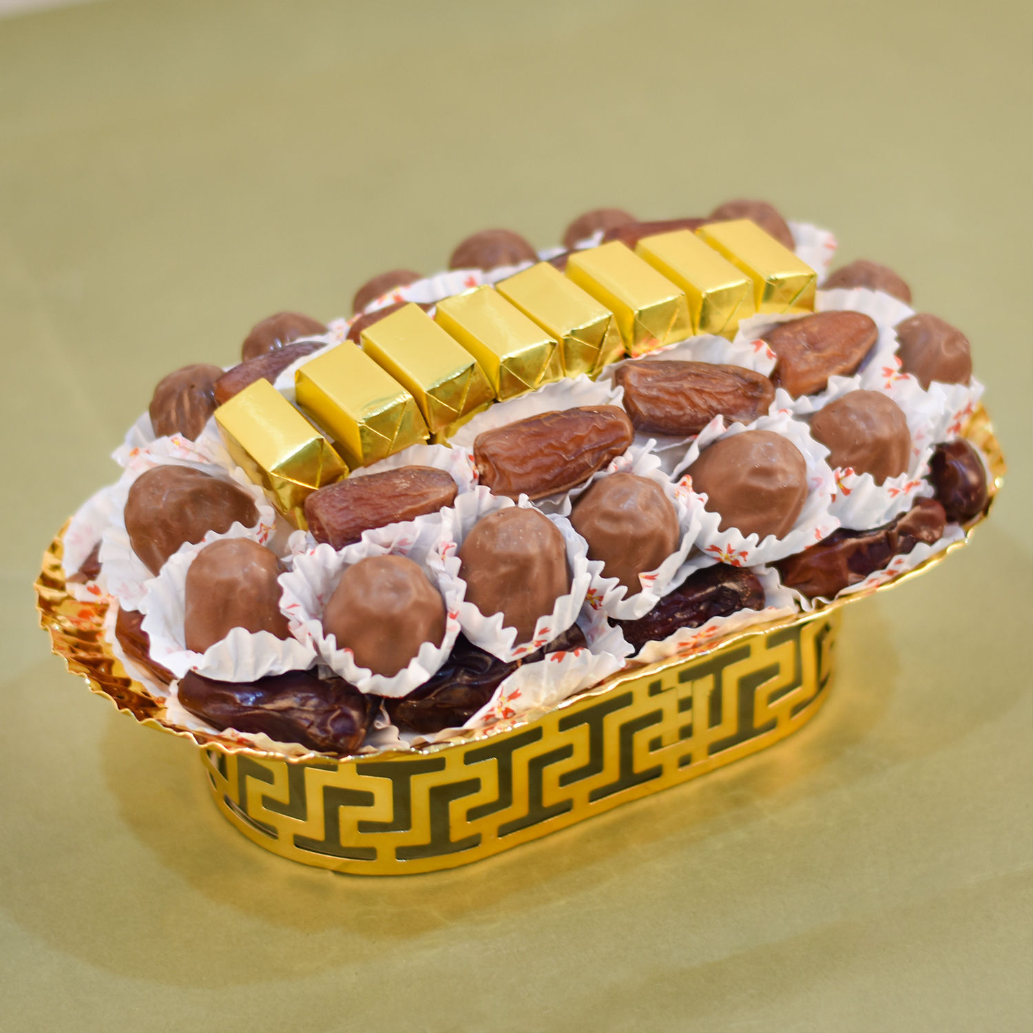 Dates and Chocolate Raya Tray Small Delivery in Singapore - FNP SG