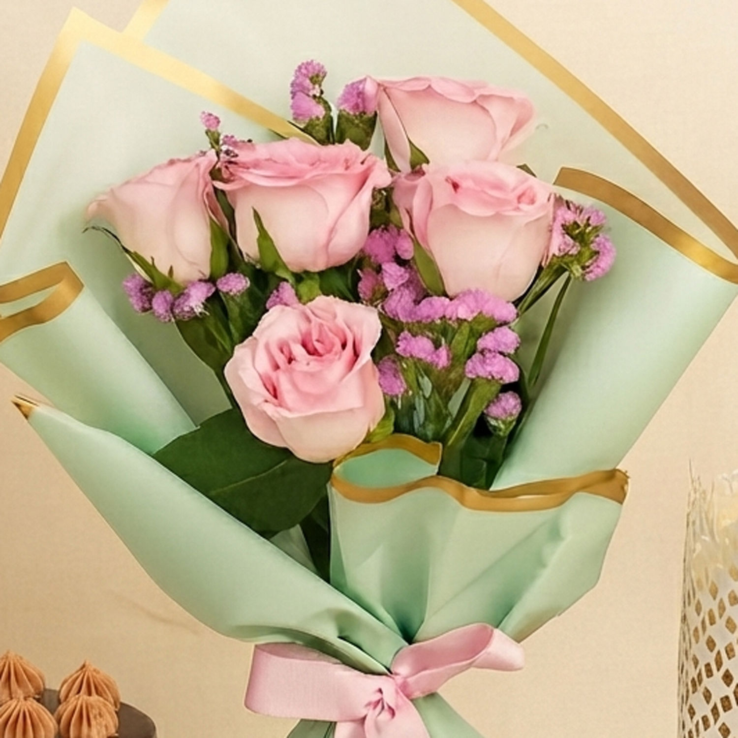 Simple Sweet Roses Sweet Pink Roses with Mono Chocolate Cake Combo Delivery in Singapore ...