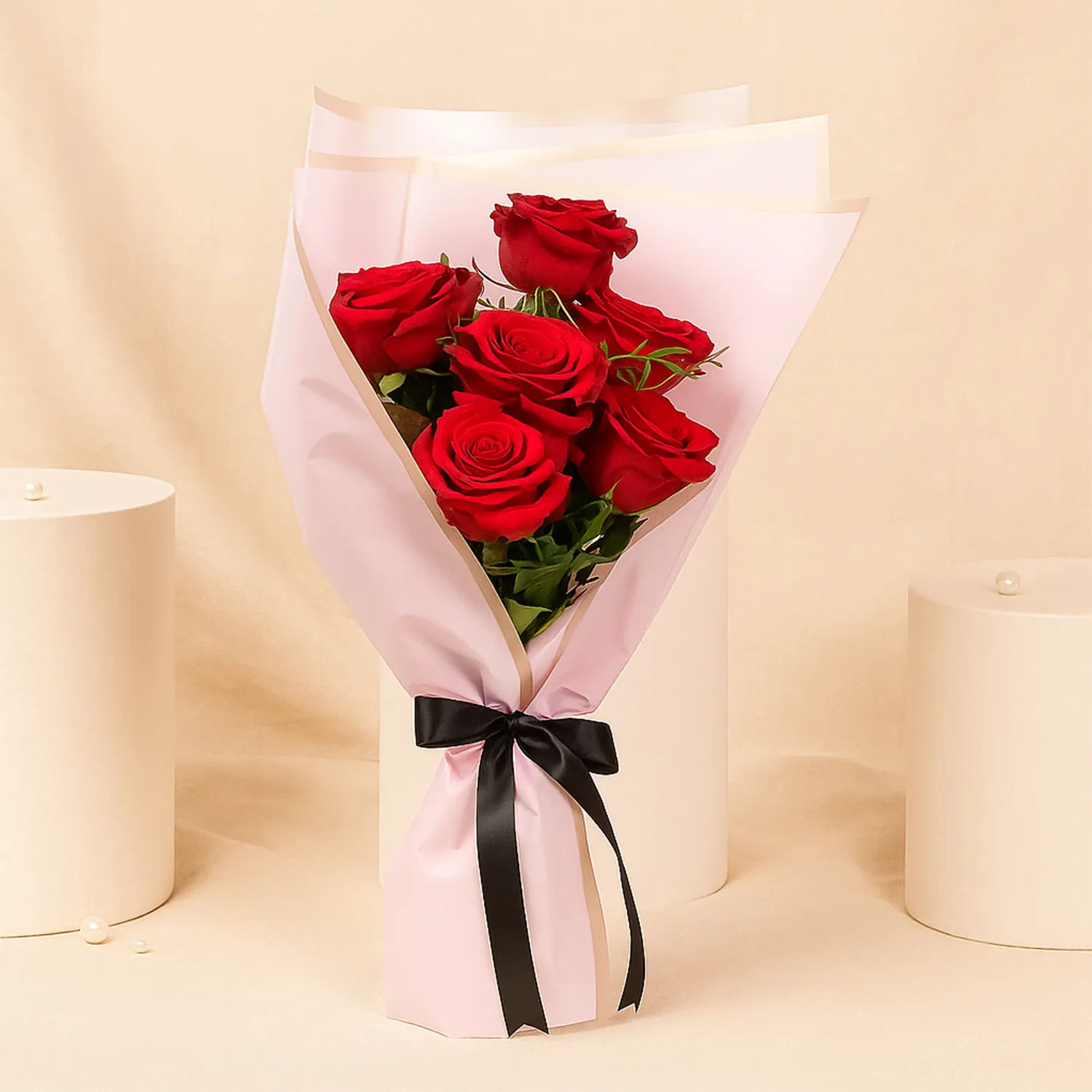 6 Beautiful Red Rose Bouquet Delivery in Singapore - FNP SG