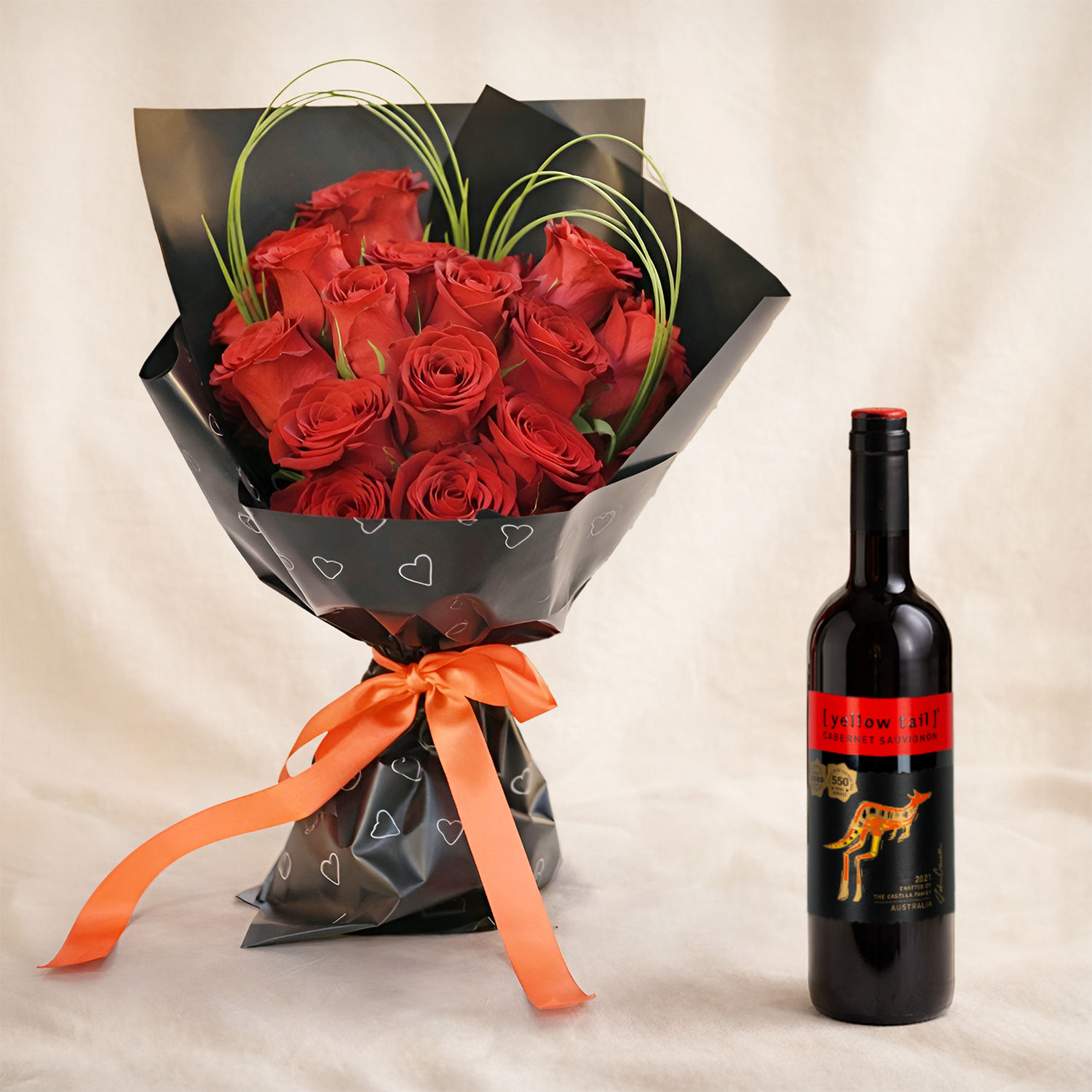 15 Red Roses Bouquet with Wine Delivery in Singapore - FNP SG