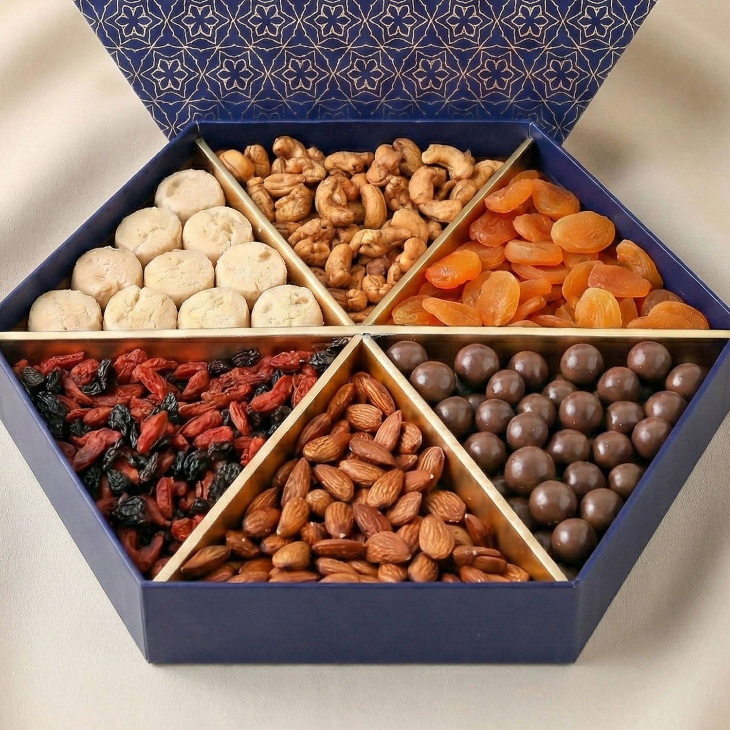 Deluxe Cookies and Nuts Gift Box Delivery in Singapore - FNP SG